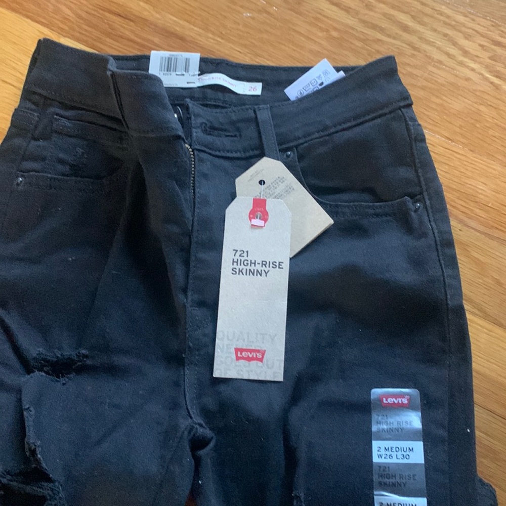 Levi’s high rise skinny jeans 721